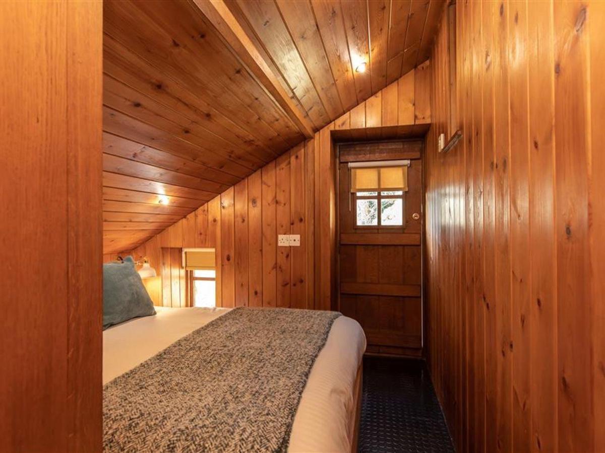 Holiday home Dovecot *